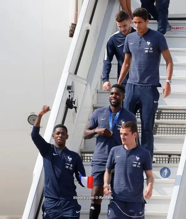 ?i=reuters%2f2018-07-16%2f2018-07-16t154055z_849733308_rc1491901b00_rtrmadp_3_soccer-worldcup-france-arrival_reuters
