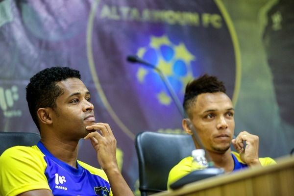 جانب من تقديم اللاعبين