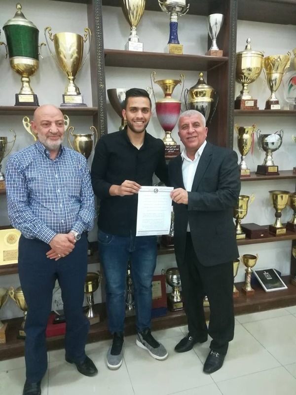 من توقيع أبو سعدة