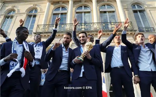 ?i=epa%2fsoccer%2f2018-07%2f2018-07-16%2f2018-07-16-06893663_epa