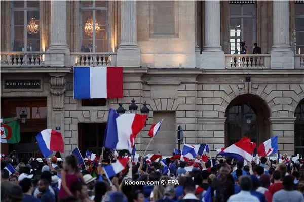 ?i=epa%2fsoccer%2f2018-07%2f2018-07-16%2f2018-07-16-06893694_epa