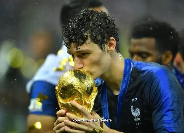 ?i=reuters%2f2018-07-15%2f2018-07-15t175718z_1502305217_rc1de3196120_rtrmadp_3_soccer-worldcup-final_reuters