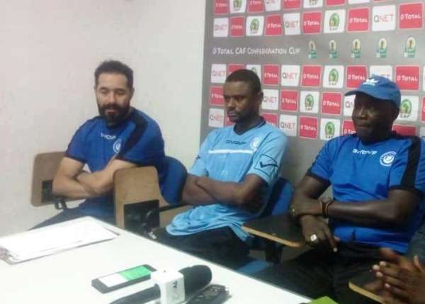 من المؤتمر الصحفي 