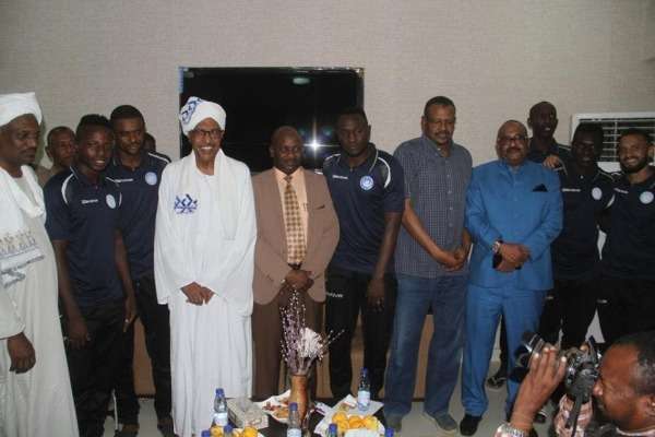 من زيارة والي الخرطوم