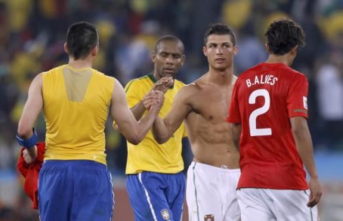 2010-06-25t161032z_01_wcp368_rtridsp_3_soccer-world_reuters