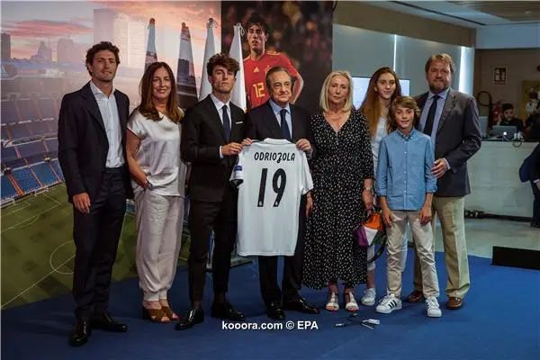 ?i=epa%2fsoccer%2f2018-07%2f2018-07-18%2f2018-07-18-06896488_epa