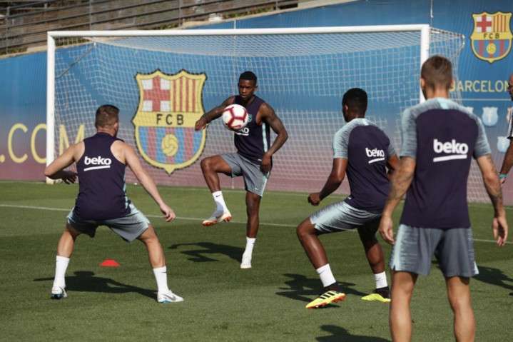 من مران برشلونة