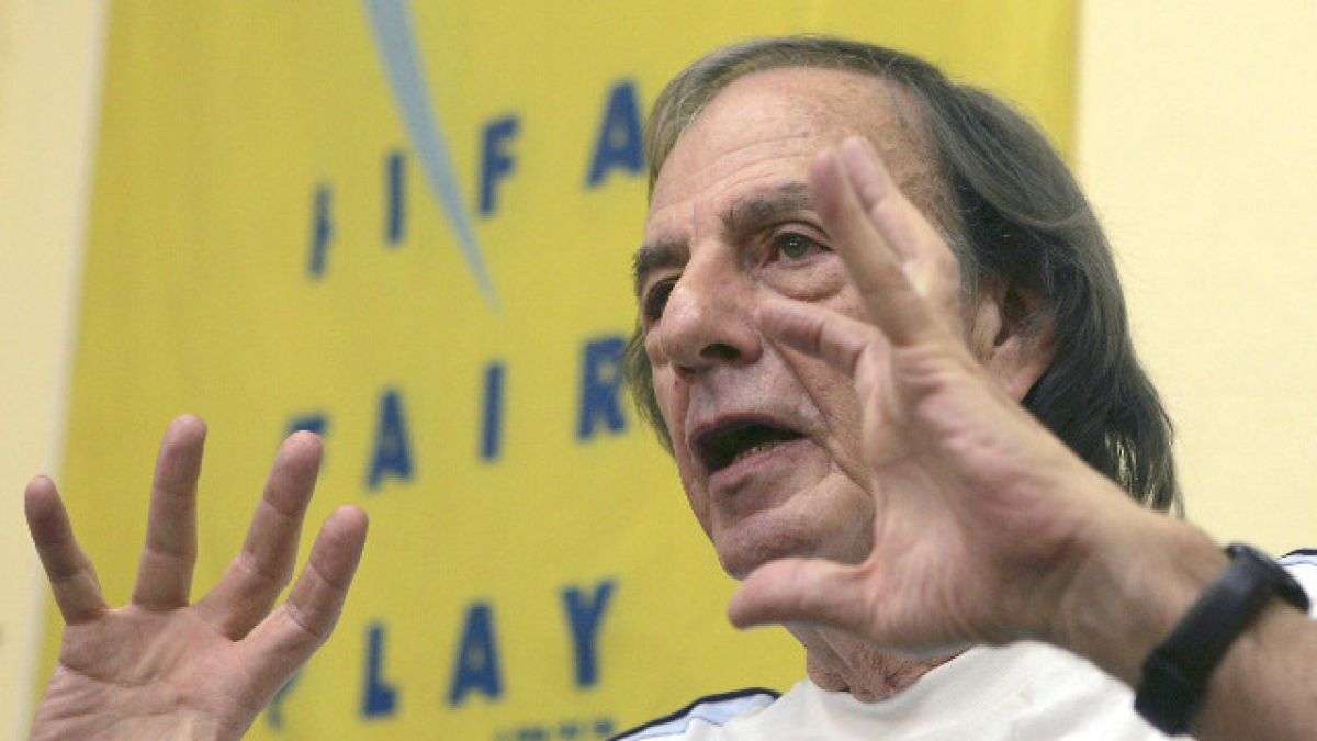 سيزار لويس مينوتي