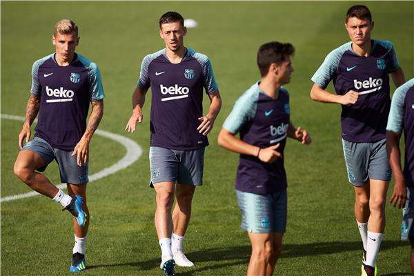 لاعبو برشلونة