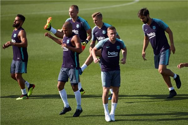 لاعبو برشلونة