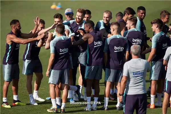 ?i=epa%2fsoccer%2f2018-07%2f2018-07-20%2f2018-07-20-06899737_epa