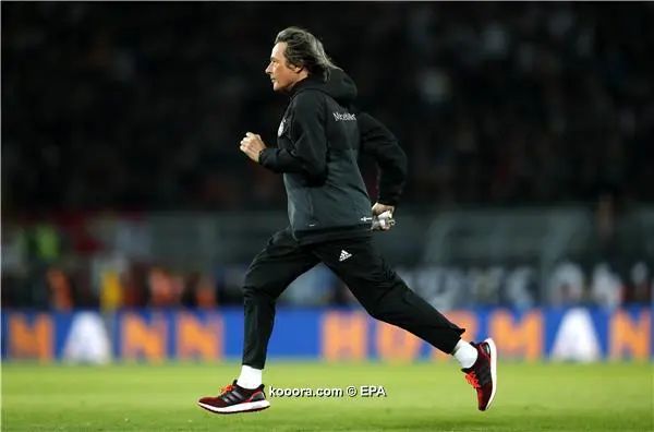 ?i=epa%2fsoccer%2f2017-03%2f2017-03-22%2f2017-03-22-05864672_epa