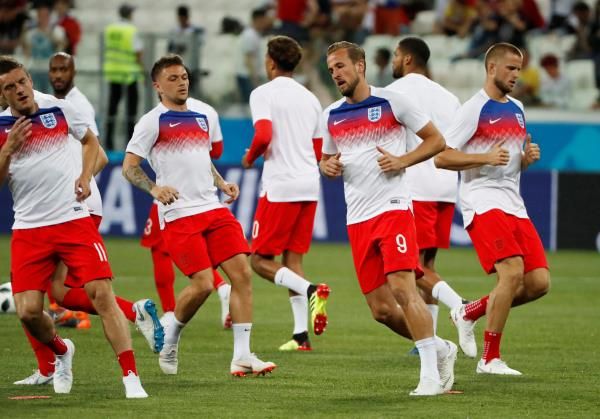 لاعبو إنجلترا 