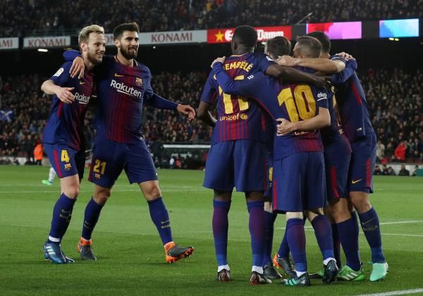 لاعبو برشلونة