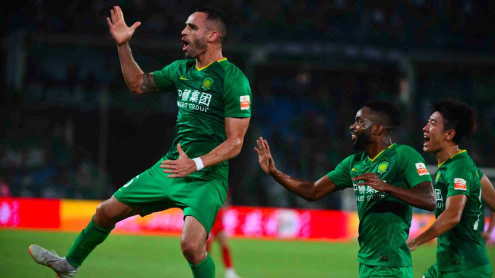 لاعبو بكين جوان