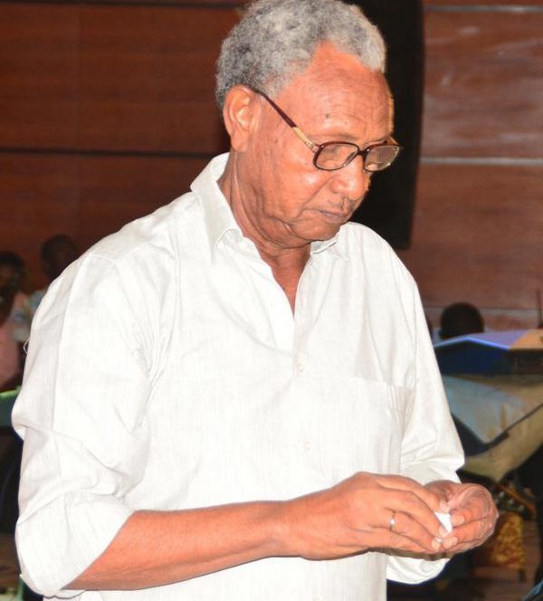 أحمد علي مصطفى
