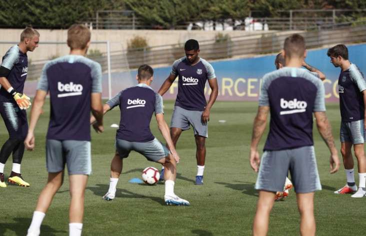 من مران برشلونة