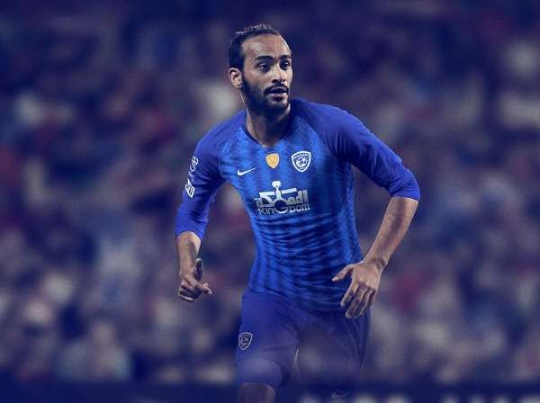 قميص الهلال