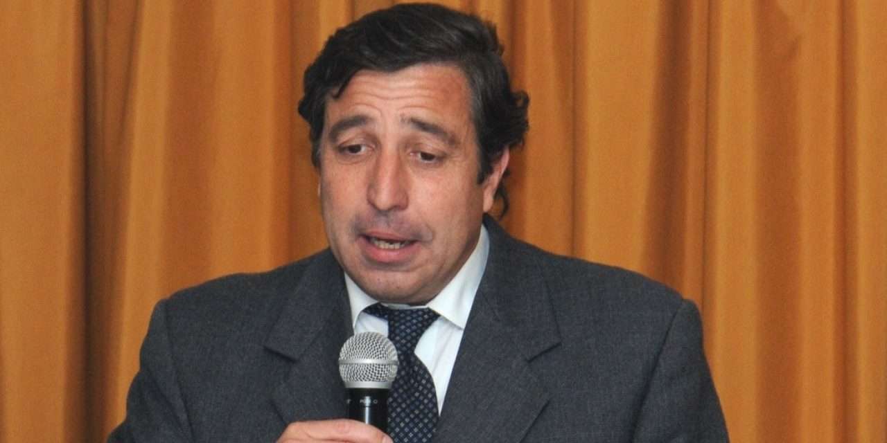  أرتورو دل كامبو 