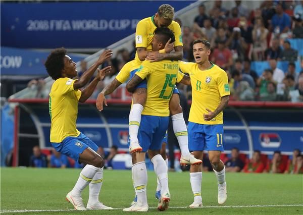 لاعبو منتخب البرازيل