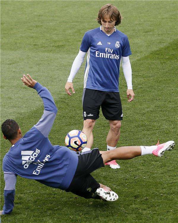 لوكا مودريتش