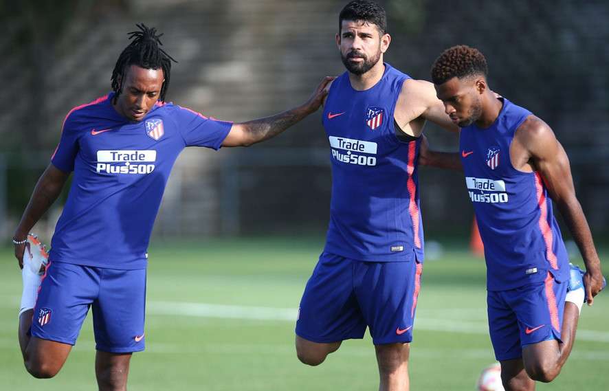 جيلسون مارتينز خلال مران أتلتيكو مدريد