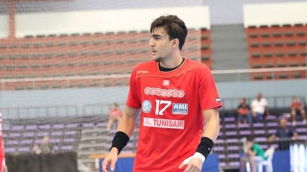 يوسف معرف بزي منتخب تونس 