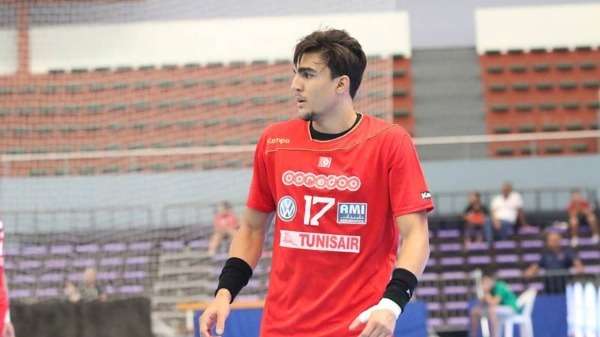 يوسف معرف بزي منتخب تونس