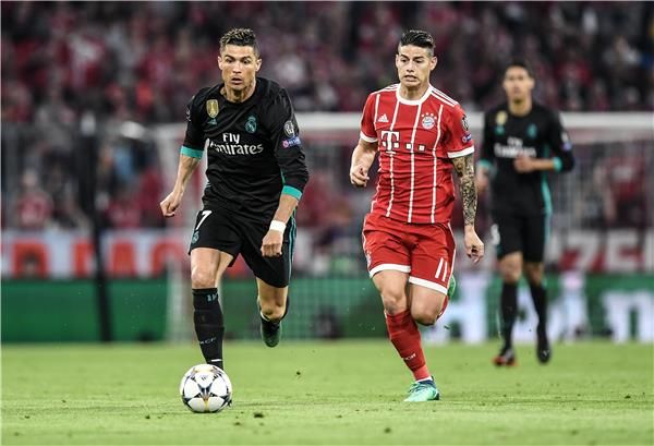 خاميس أمام ريال مدريد