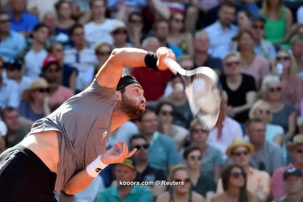 ?i=reuters%2f2018-07-29%2f2018-07-29t141106z_1957162592_rc1bb58ef650_rtrmadp_3_tennis-hamburg_reuters