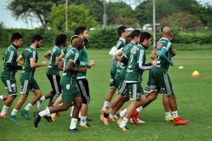 لاعبو المصري