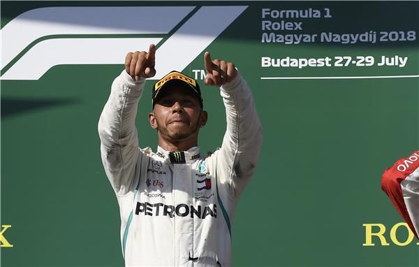  لويس هاميلتون