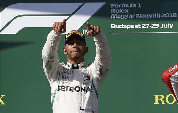  لويس هاميلتون