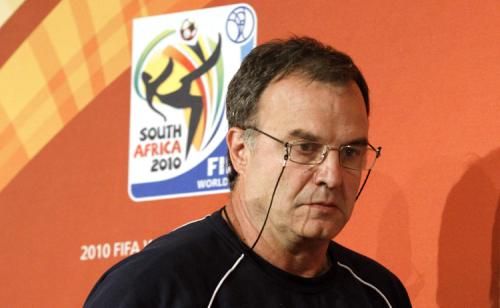 2010-06-27t201700z_01_afr100_rtridsp_3_soccer-world_reuters