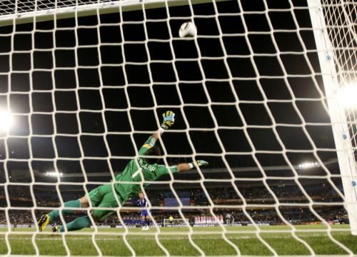 2010-06-29t164238z_01_wca437_rtridsp_3_soccer-world_reuters