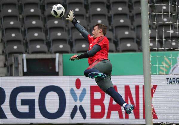 مانويل نوير