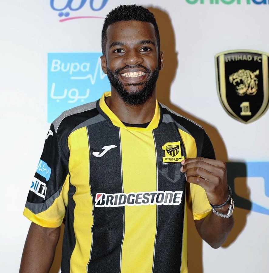 الحربي يرتدي قميص الاتحاد