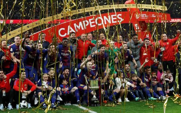 برشلونة بطل النسخة الأخيرة لكأس الملك
