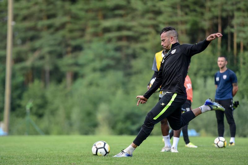 shbab%20qobros%20(6)-web