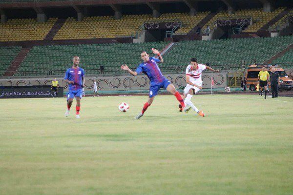 جانب من لقاء الفريقين