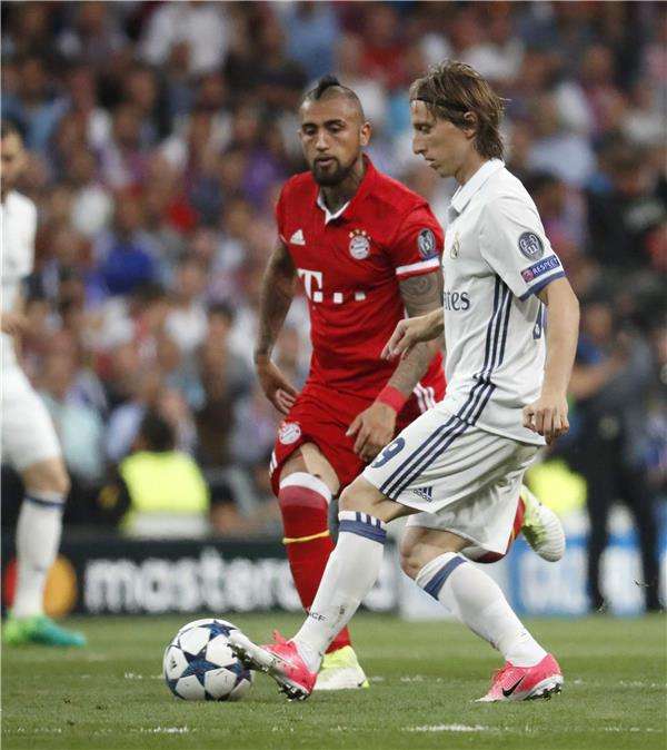 فيدال ومودريتش