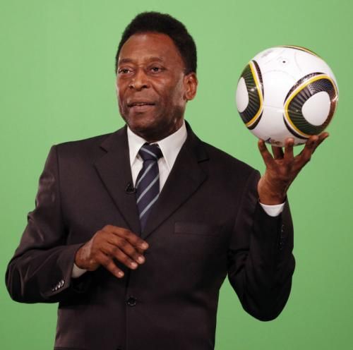 2010-06-26t010001z_01_nac14_rtridsp_3_soccer-world-pele_reuters