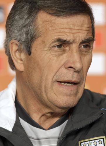 2010-06-25t163219z_01_dba16_rtridsp_3_soccer-world_reuters