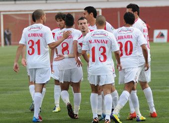 لاعبو بلوزداد