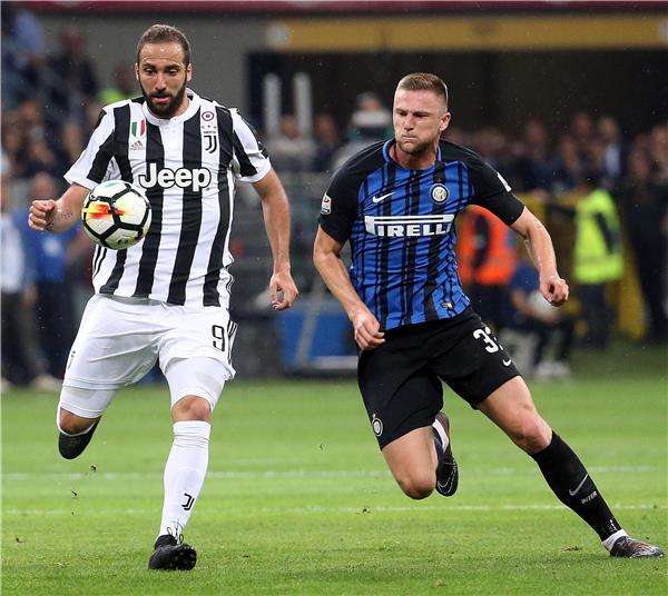 ميلان سكرينيار