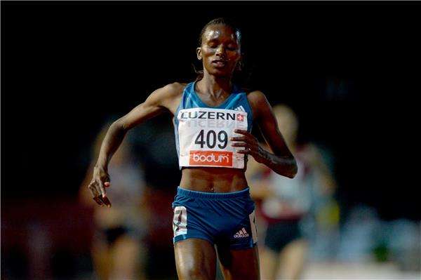  ستيسي نديوا