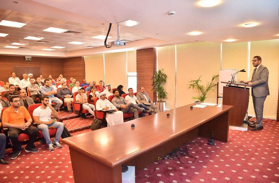 جانب من الورشة