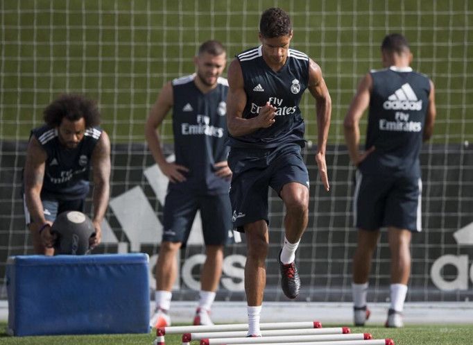 جانب من التدريبات