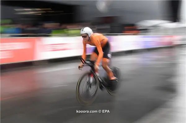 ?i=epa%2fathletics%2f2018-08%2f2018-08-08-06934716_epa
