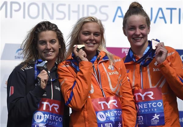 شارون فان روفندال